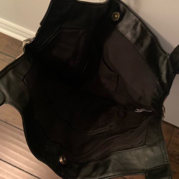 Animal Print Tote Purse - Picture 4 of 4